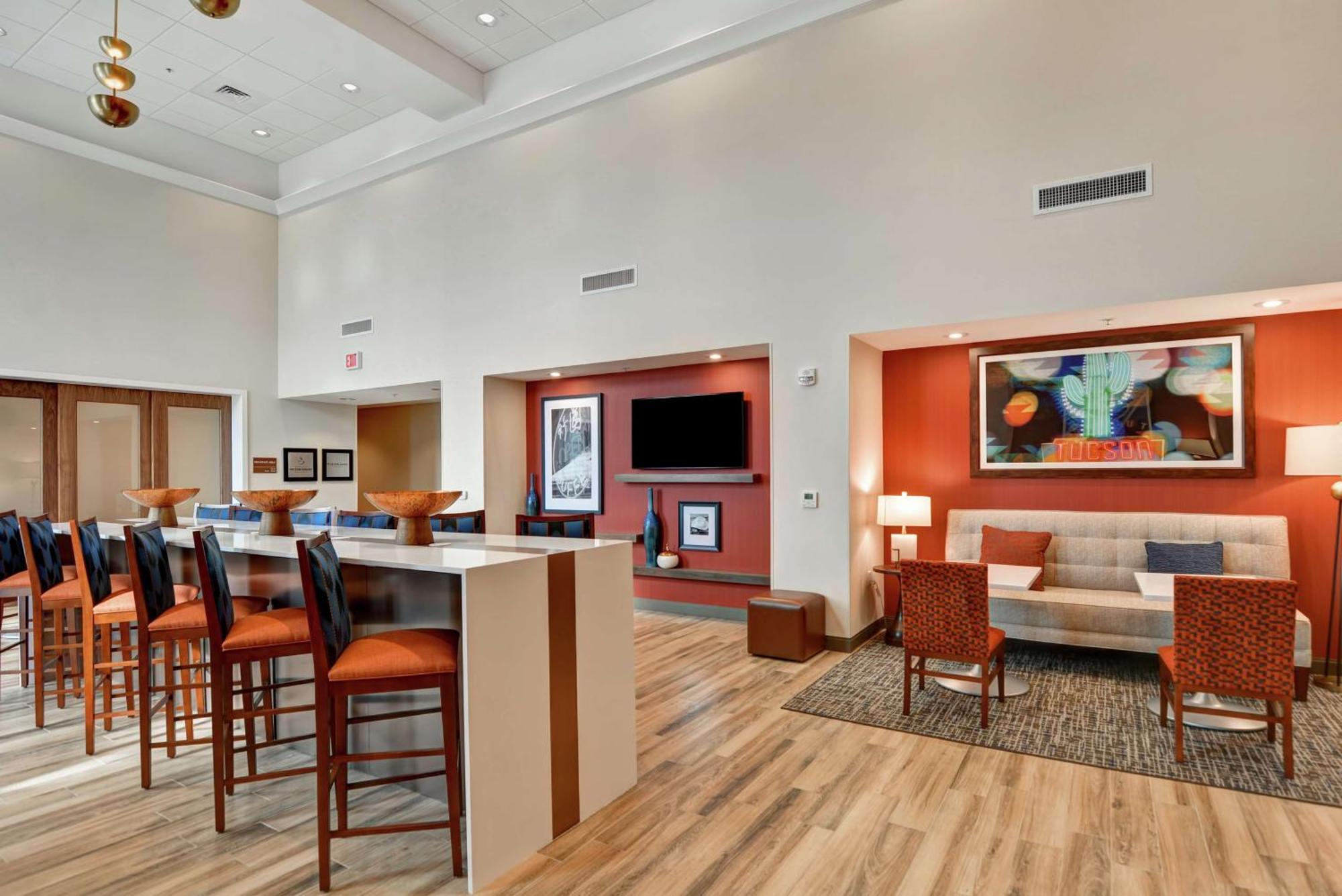 Hampton Inn & Suites Tucson Марана Экстерьер фото